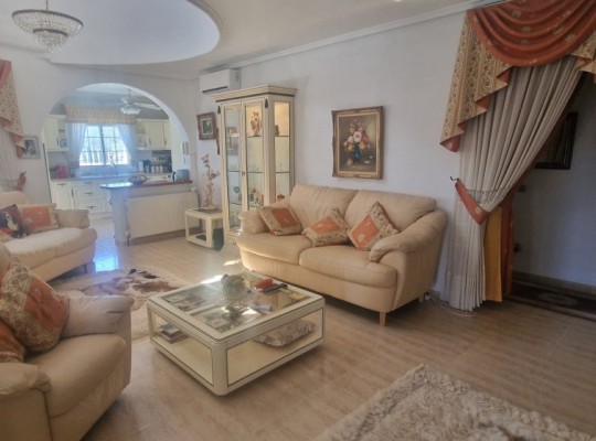 Ciudad Quesada (Town Center), Villa #CQ-097