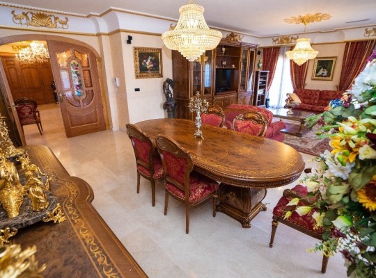 Campoamor, 
Villa   #ES-9146