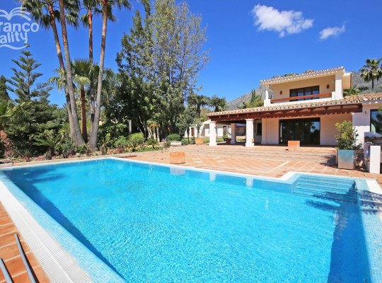 Marbella Golden Mile (Cortijo Nagüeles), Villa #IM-2792MLV