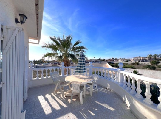 Torrevieja (El Chaparral), Villa #CQ-374