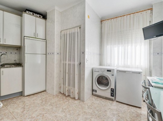 Torrevieja (torrevieja), Apartment #CQ-PJ-94948