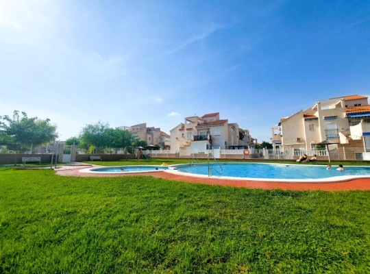 Orihuela Costa (Playa Flamenca), Bungalow #CQ-JM-45590