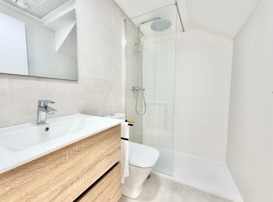 Cox (San Fernando), Town House #RD-N8414