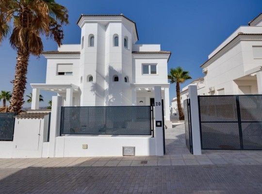 San Fulgencio (El Oasis), Villa #CQ-00-91657