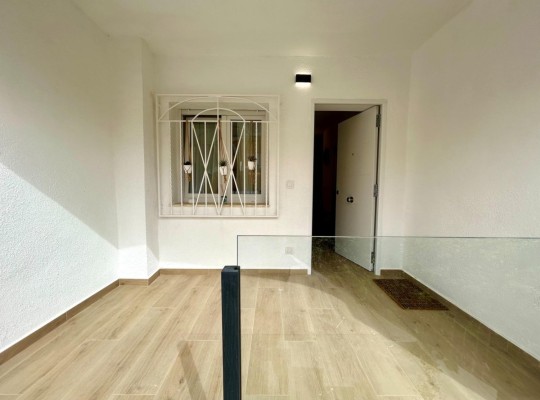 San Miguel de Salinas (Las filipinas), Apartment #CQ-UR-33627