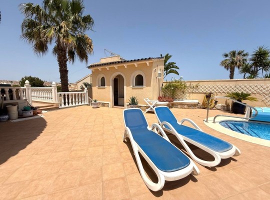 Villamartin, Villa #CQ-VK-62314