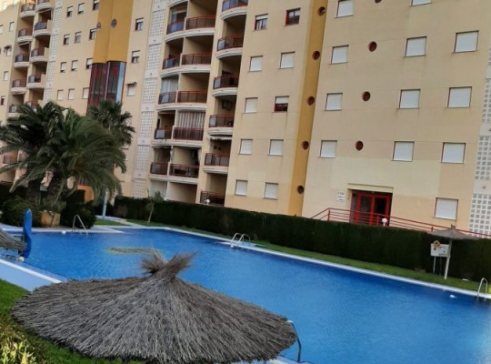 Apartment in Villajoyosa with sea view.