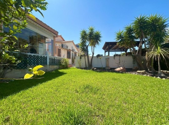 Orihuela Costa (Cabo Roig), Villa #CQ-UR-75497
