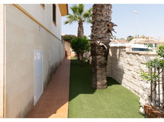 Ciudad Quesada (La Marquesa Golf), Villa #CQ-991