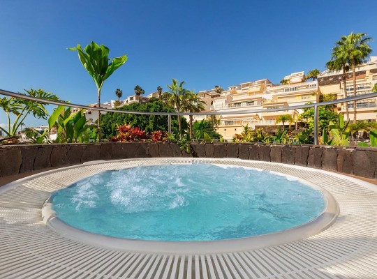 Investiční apartmány v luxusním resortu, Costa Adeje