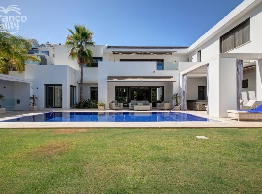 Benahavís (Costa del Sol), Villa - Detached #CM-R3918670