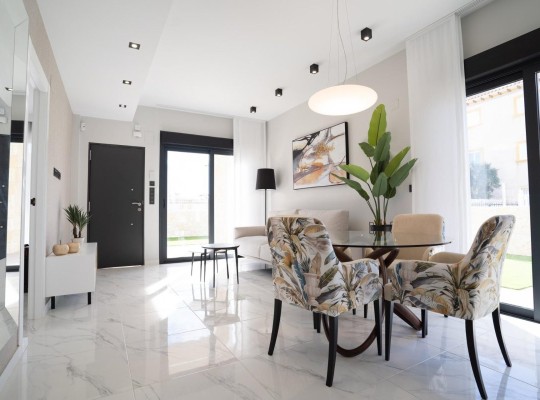 Pilar de La Horadada (pueblo), Bungalow #RD-N8634