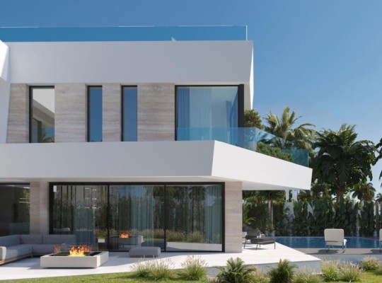 Vily Calahonda s výhledem na moře, 200m od pláže, Marbella East