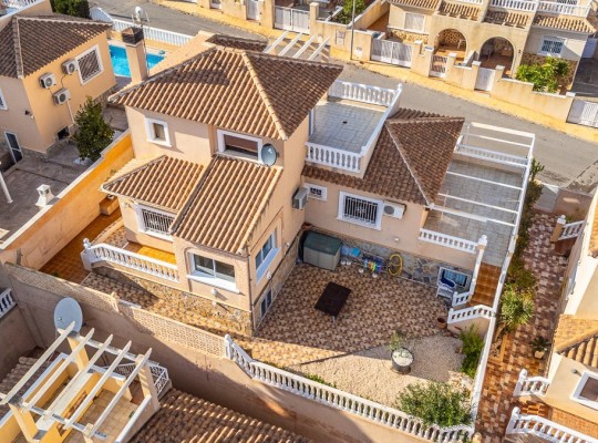 San Miguel de Salinas (Blue Lagoon), Villa #CQ-GL-35604