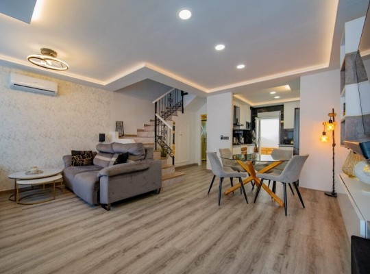 Orihuela Costa (Villamartin), Townhouse #CQ-WN-62387