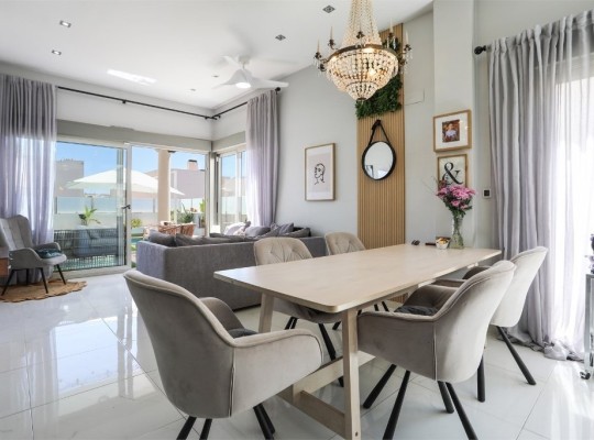 Villamartin, Villa #CQ-OC-74761