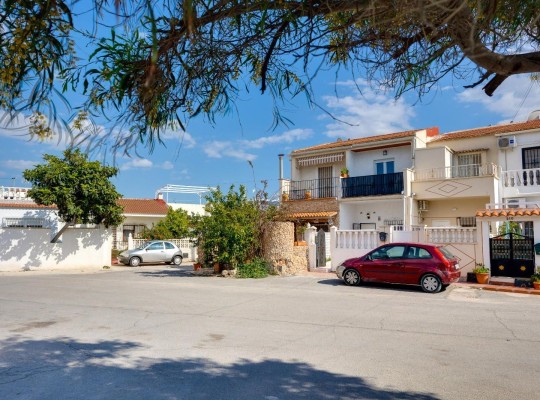 Torrevieja (Torretas), Townhouse #CQ-MY-34918