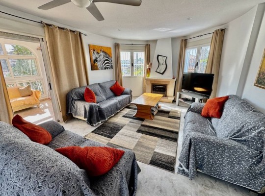 Benijofar (Benimar), Villa #CQ-847