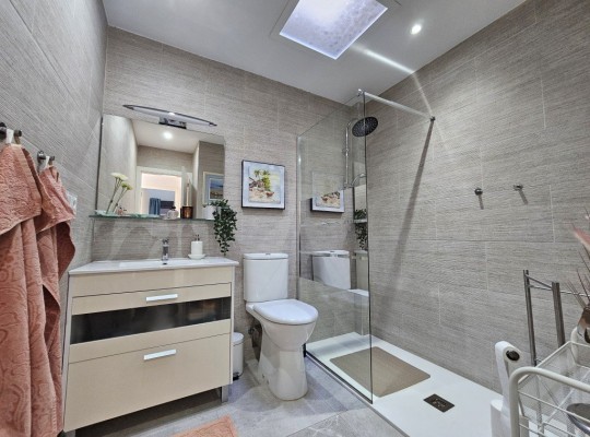 Daya Nueva, Villa #CQ-WI-28601