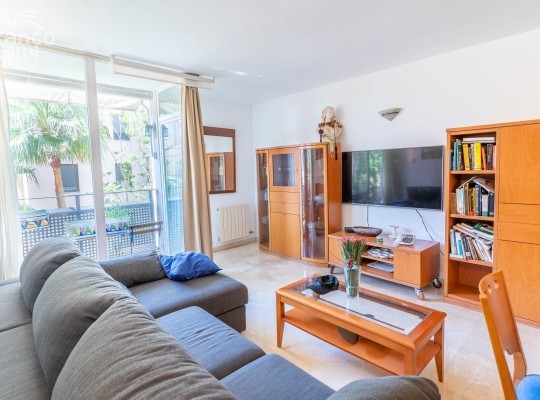NÁDHERNÝ APARTMÁN V ŽÁDANÉ OBLASTI PORTIXOL