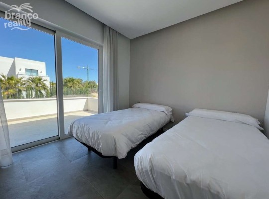 Orihuela Costa (Las Colinas Golf), Villa #CQ-WN-74854