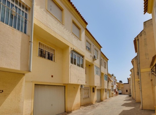 Los Montesinos, Townhouse #CQ-MY-58763