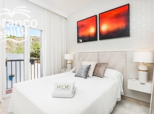 Apartmánová vesnička v tradičním stylu, Benahavíz, Marbella