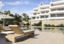 Luxury apartment with garden and private pool on the first line of Denia