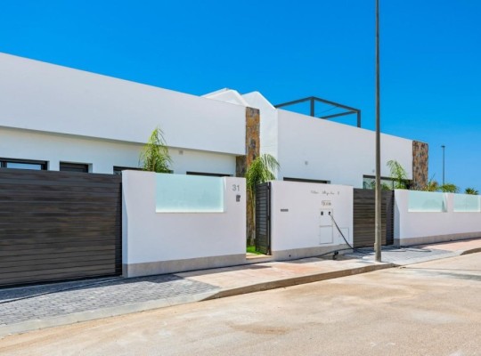 Los Alcazares (Serena Golf), Townhouse #CQ-00-57649