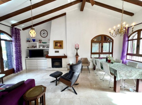 Villamartin, Villa #CQ-R-18395