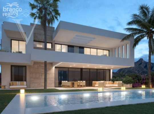 Marbella (Costa del Sol), Villa - Detached #CM-R4048477