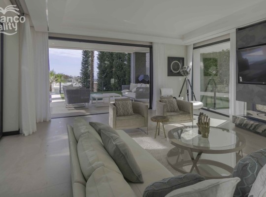 Benahavís (Costa del Sol), Villa - Detached #CM-R3287575