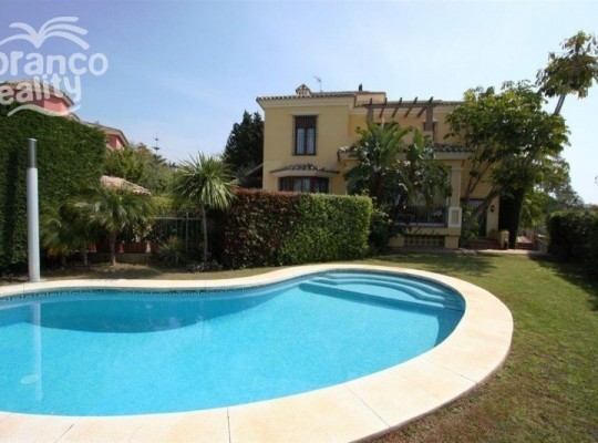 El Rosario (Costa del Sol), Villa - Detached #CM-R2203067