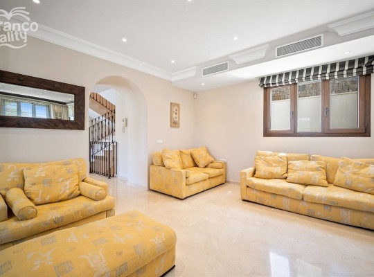 Benahavís (Costa del Sol), Villa - Detached #CM-R4077343