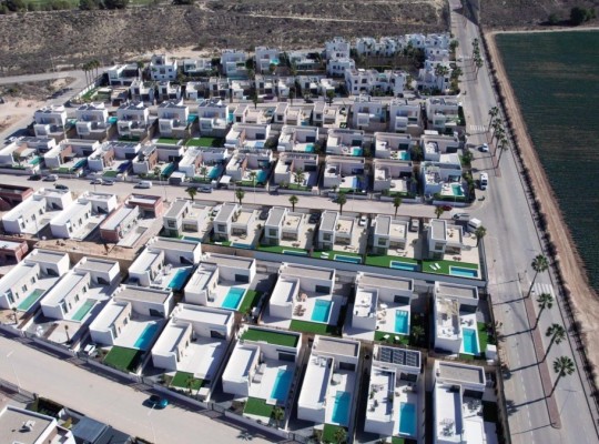 Algorfa (La Finca Golf), Villa #CQ-00-38753