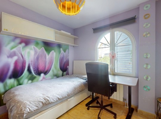 Orihuela Costa (La Zenia), Villa #CQ-WN-90261
