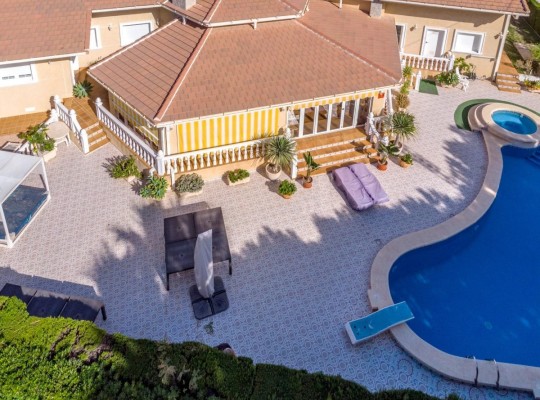 Cabo Roig (MUY CERCA DE LA PLAYA), Villa #CQ-PJ-44801