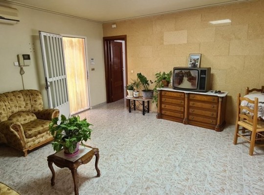 Orihuela (La Matanza), Villa #CQ-GL-84417