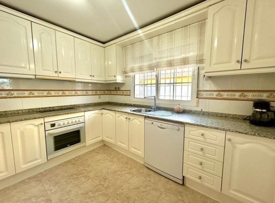 Orihuela Costa (Cabo Roig), Villa #CQ-UR-18903