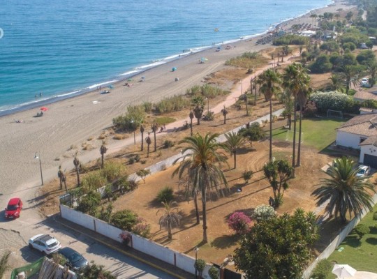 New Golden Mile (Costa del Sol), Villa - Detached #CM-R3274297