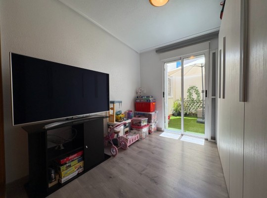 Torrevieja (Centro), Apartment #CQ-WN-51796