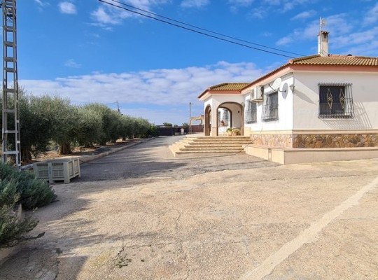 Orihuela (La Matanza), Villa #CQ-GL-84417