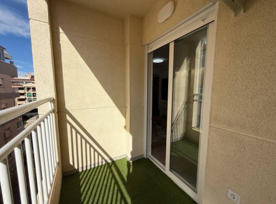 Byt v Torrevieja jen 500m od moře s jižní orientací