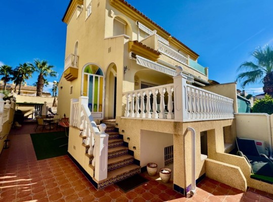 Benimar, Semi Detached #CQ-832