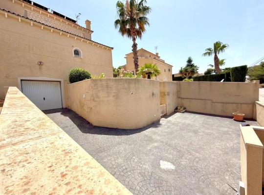 Villamartin, Villa #CQ-VK-62314