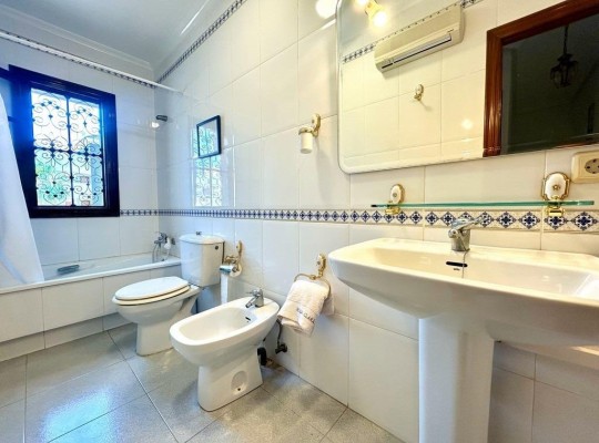 Orihuela Costa (La Zenia), Villa #CQ-UR-49645