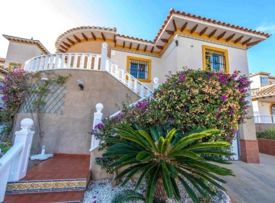 Villamartin, Villa #CQ-OC-34517