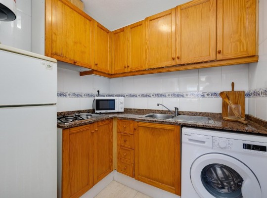 Torrevieja (Pueblo - Centro), Villa #CQ-TS-94930