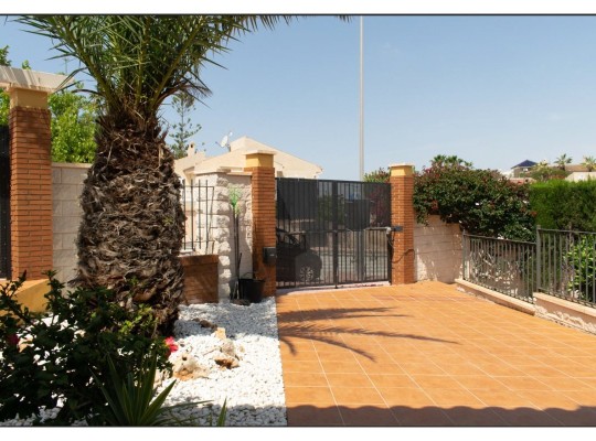 Ciudad Quesada (La Marquesa Golf), Villa #CQ-991