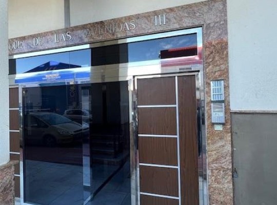Apartmán s garáží a velkou terasou v centru, Torrevieja